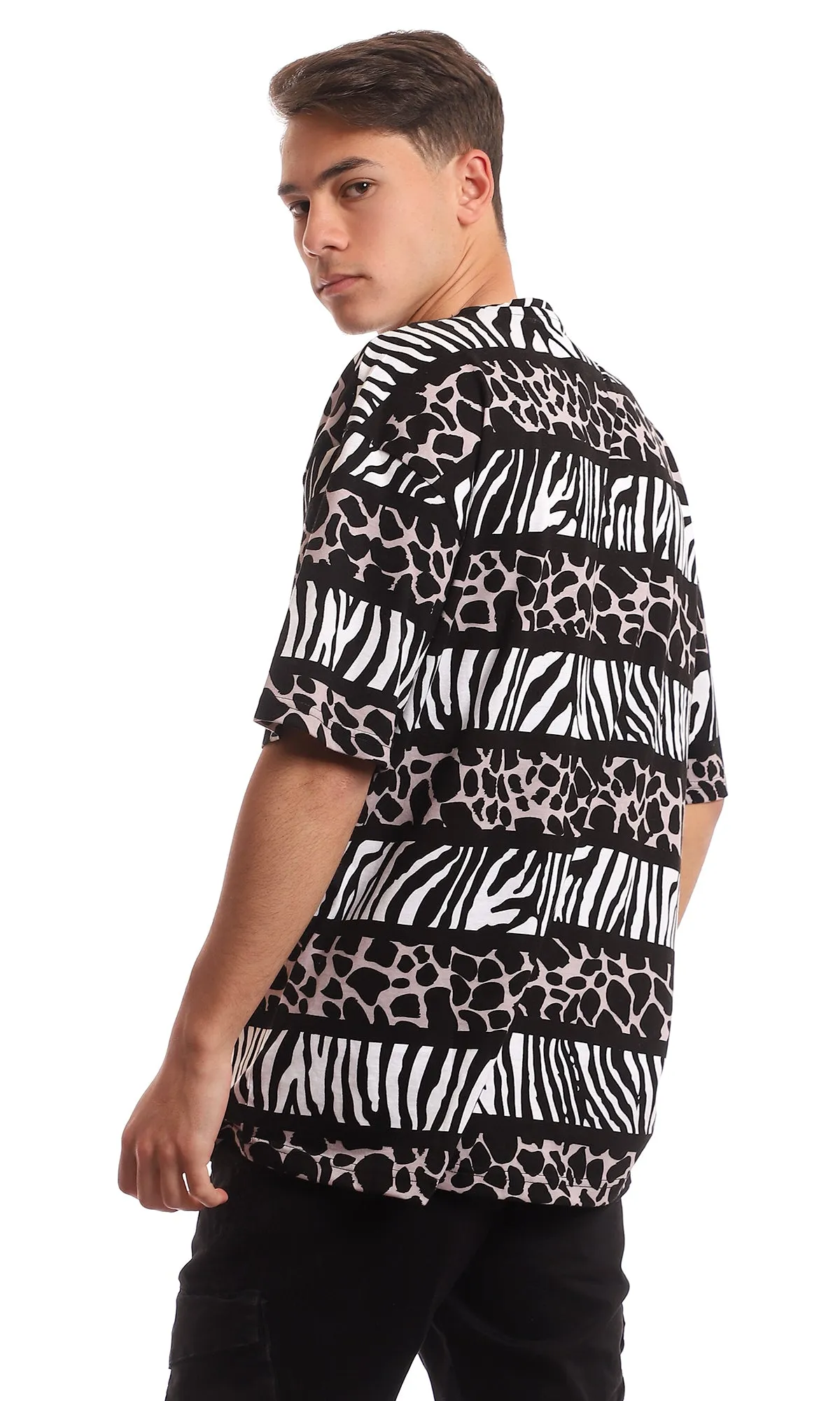 97354 Oversized Printed "Jungle Culture" Black & White T-Shirt