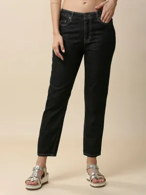 BLACK DENIM MID RISE STRAIGHT LEG CROPPED JEANS