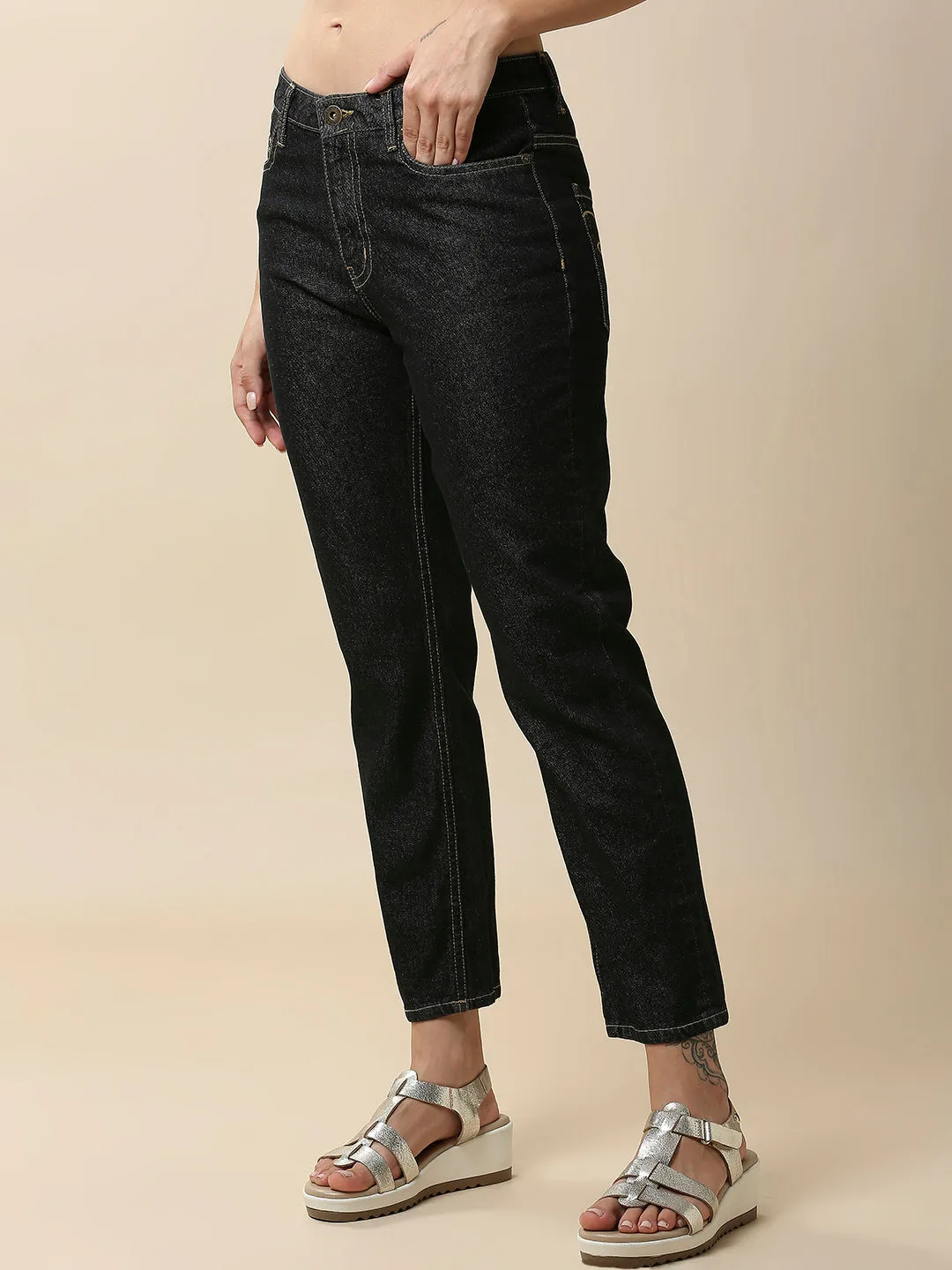 BLACK DENIM MID RISE STRAIGHT LEG CROPPED JEANS