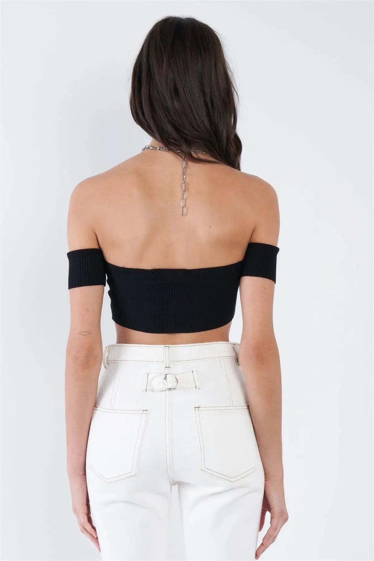 Black Off-The-Shoulder Ribbed Chic Crop Top  /3-2-1