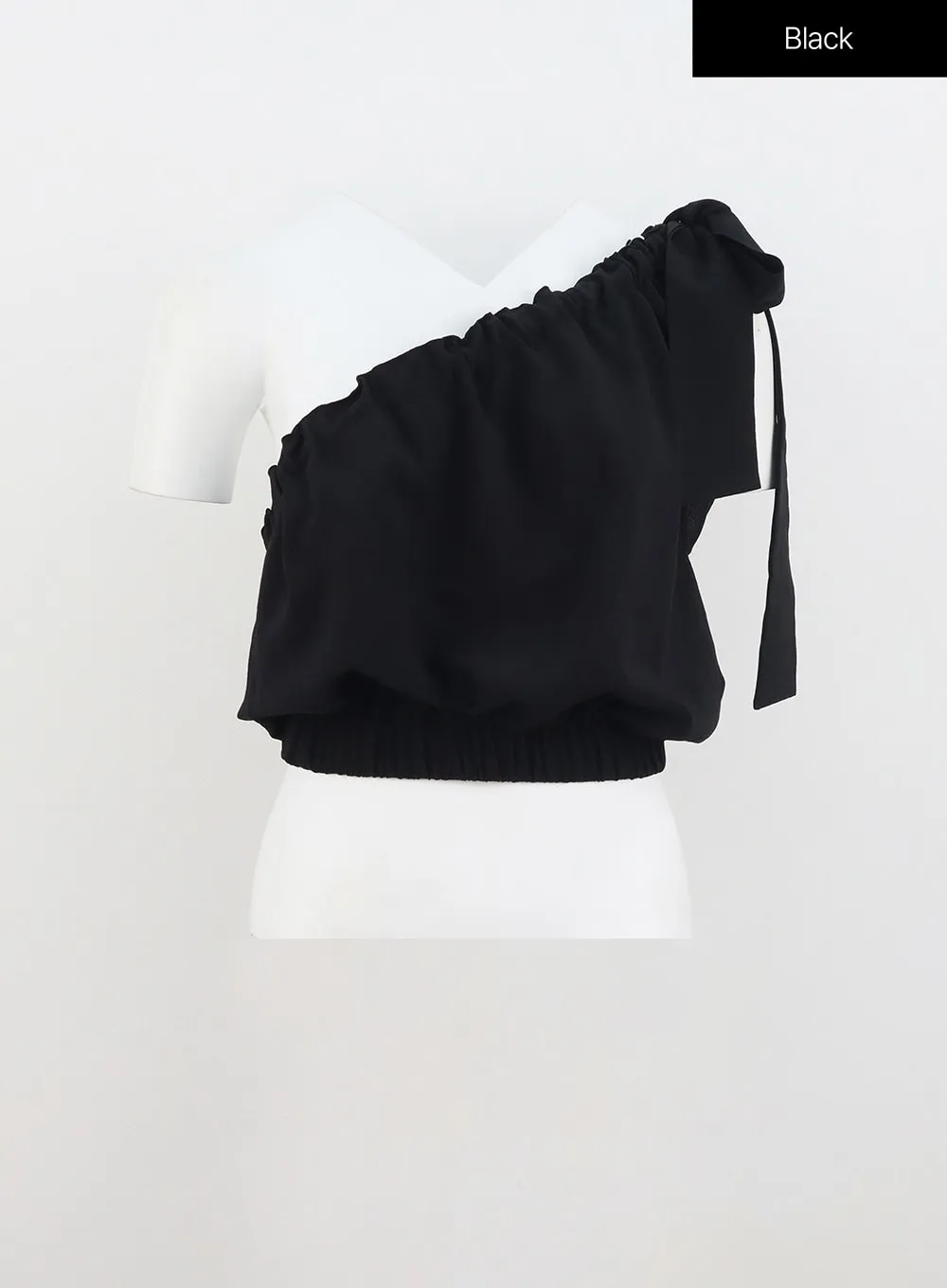 Off-Shoulder Ribbon Blouse IU326